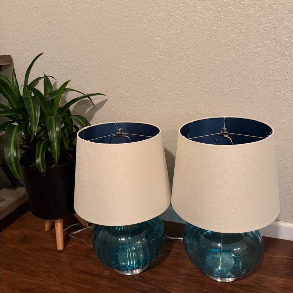Set Of 2 Pier 1 Modern Blue Glass Lamps With Shades 21.5” Tall